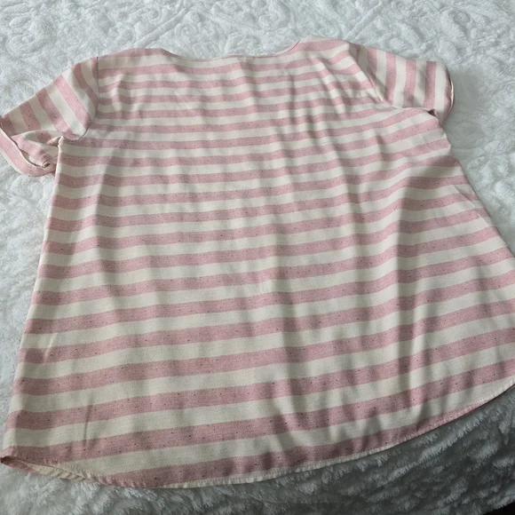 LC Lauren Conrad Flowy Top - Picture 3 of 4